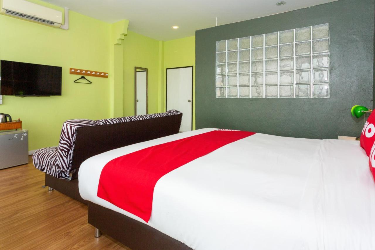 Yak Guesthouse Чиангмай Экстерьер фото